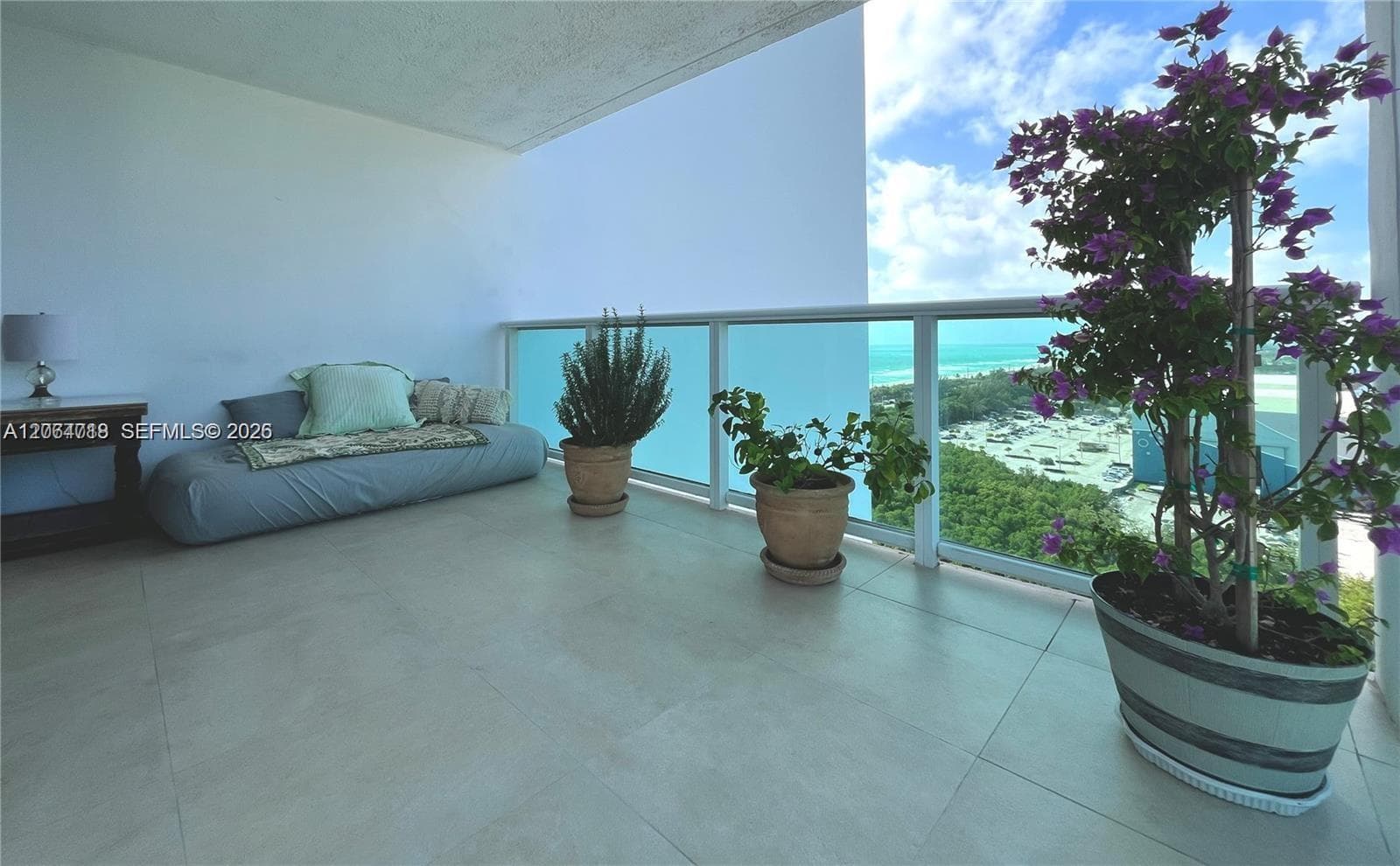 100 Bayview Dr # 1827, Sunny Isles Beach FL 33160 photo 2