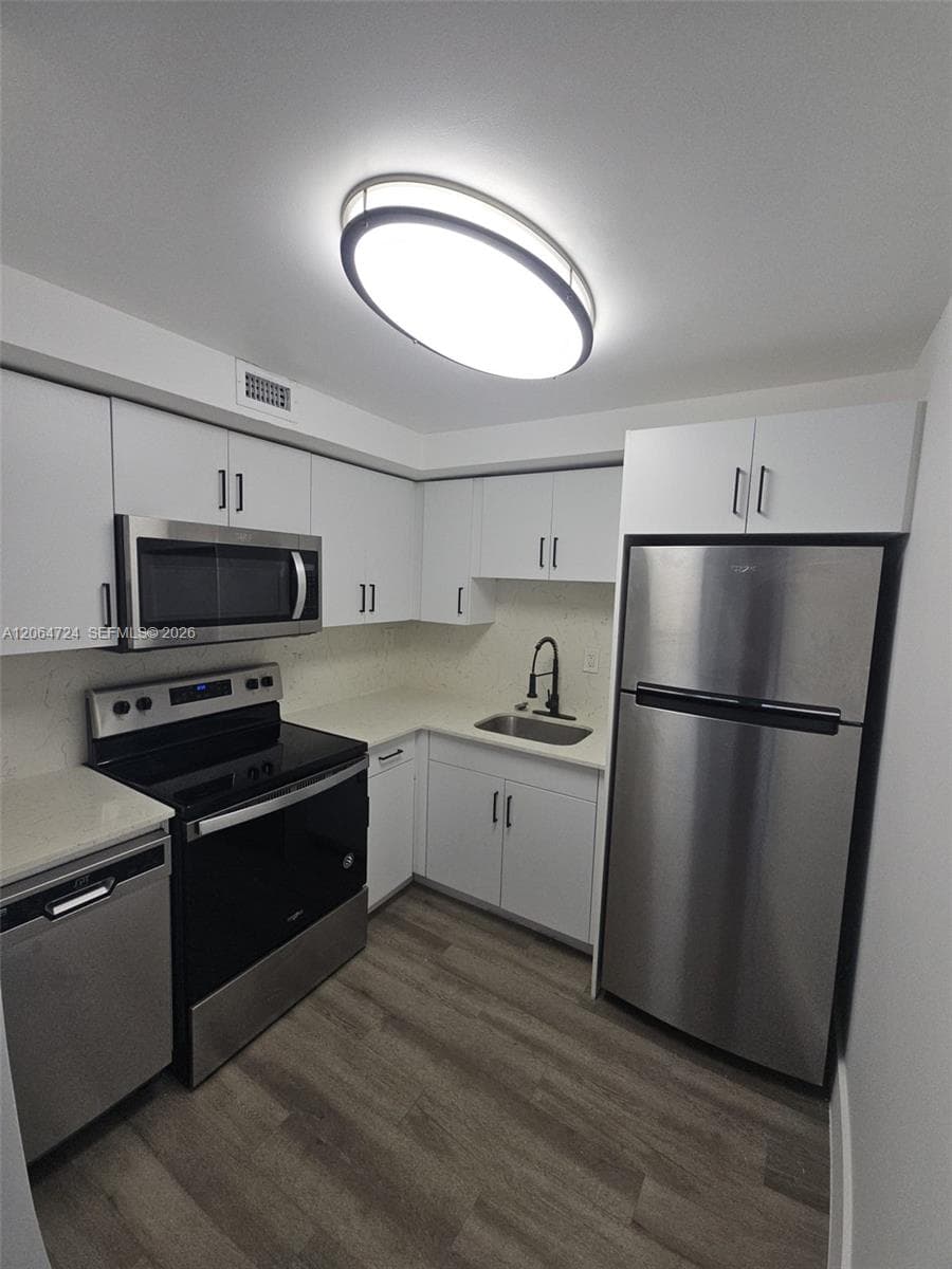 8101 Crespi Blvd # 403, Miami Beach FL 33141 photo 5