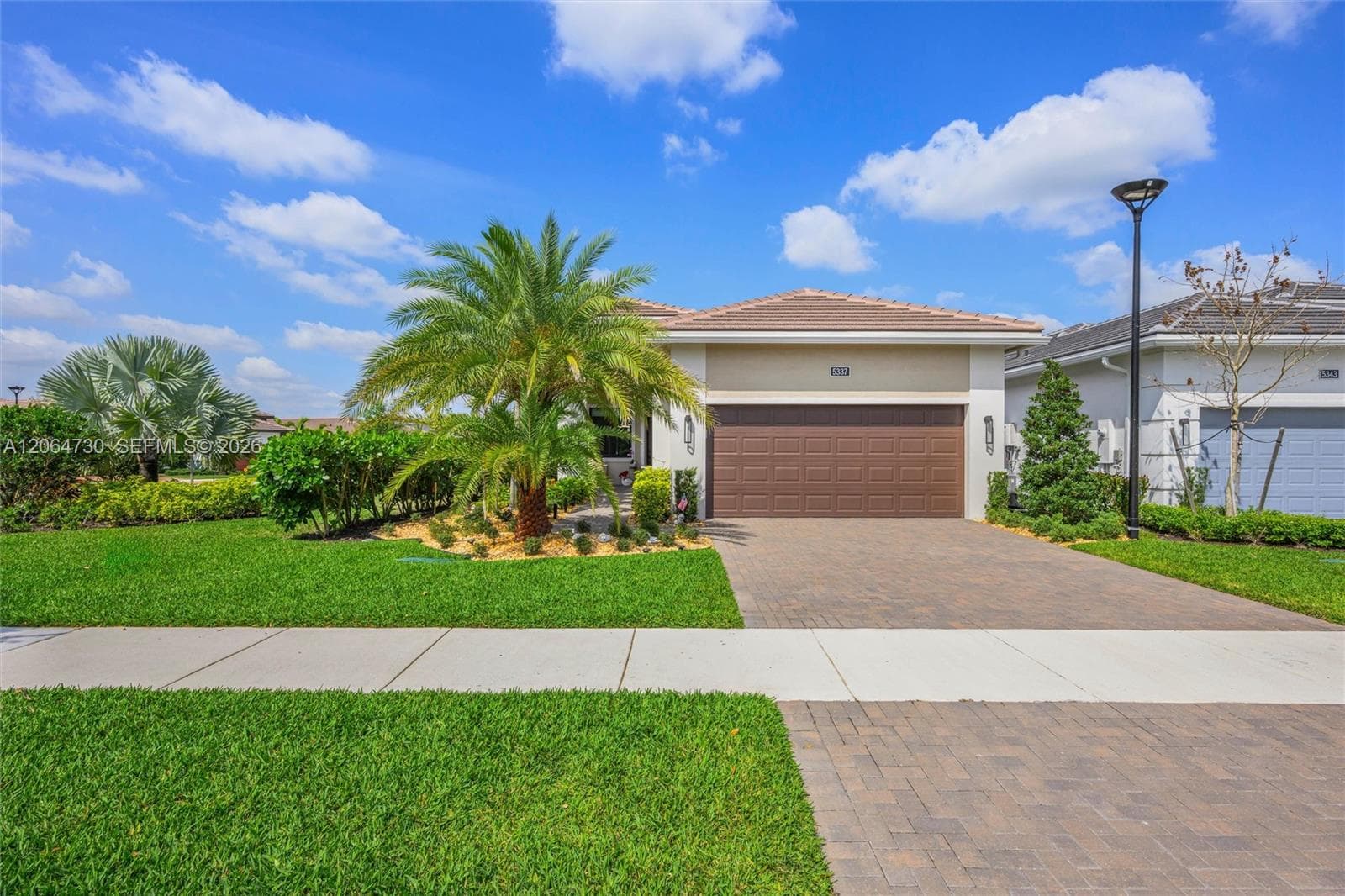 5337 Santa Rosa Ln, Westlake FL 33470 photo 2