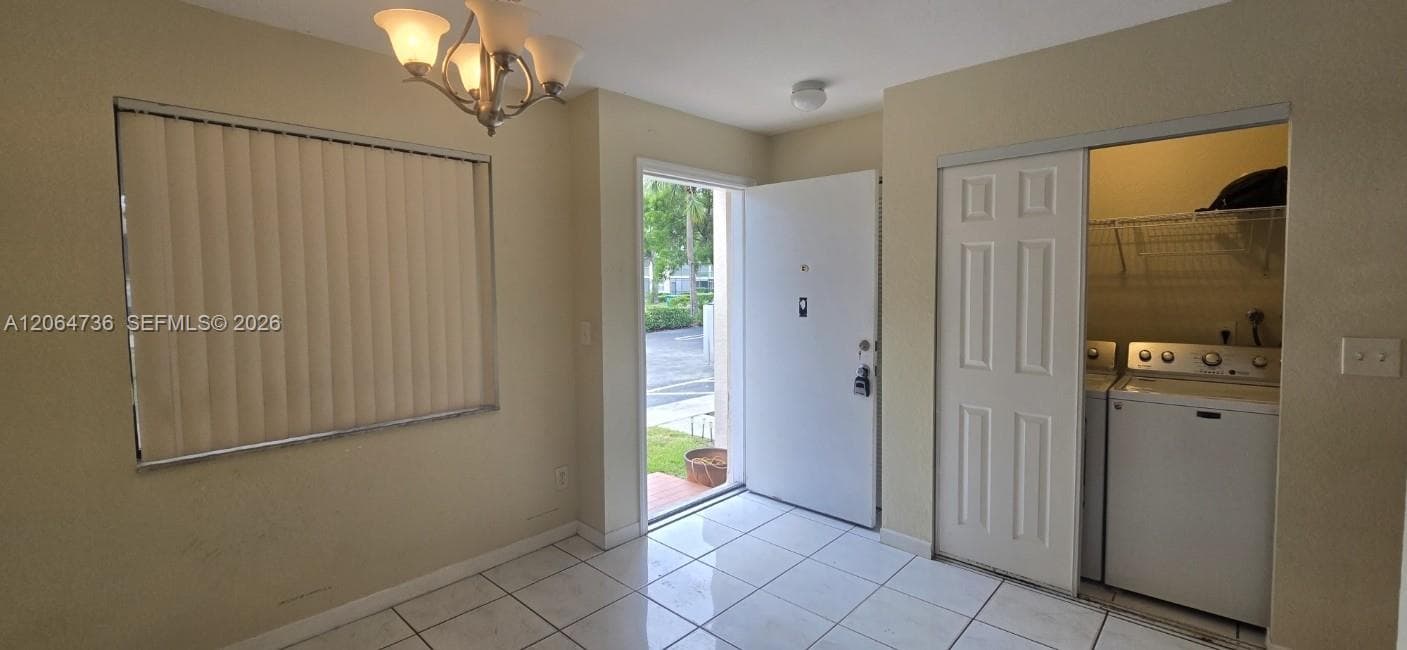 9092 NW 40th St # 4, Coral Springs FL 33065 photo 3