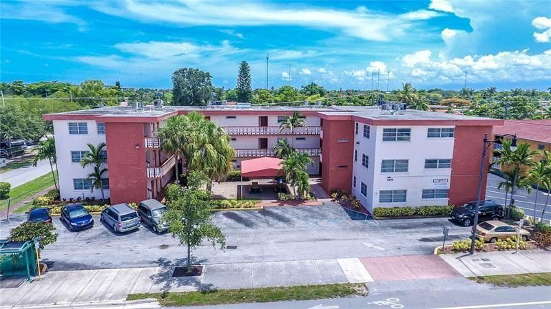 4800 Hollywood Boulevard # 3E, Hollywood FL 33021