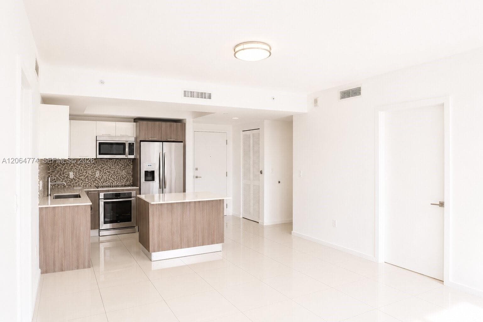 5300 E Paseo Blvd # 1409, Doral FL 33166 photo 3