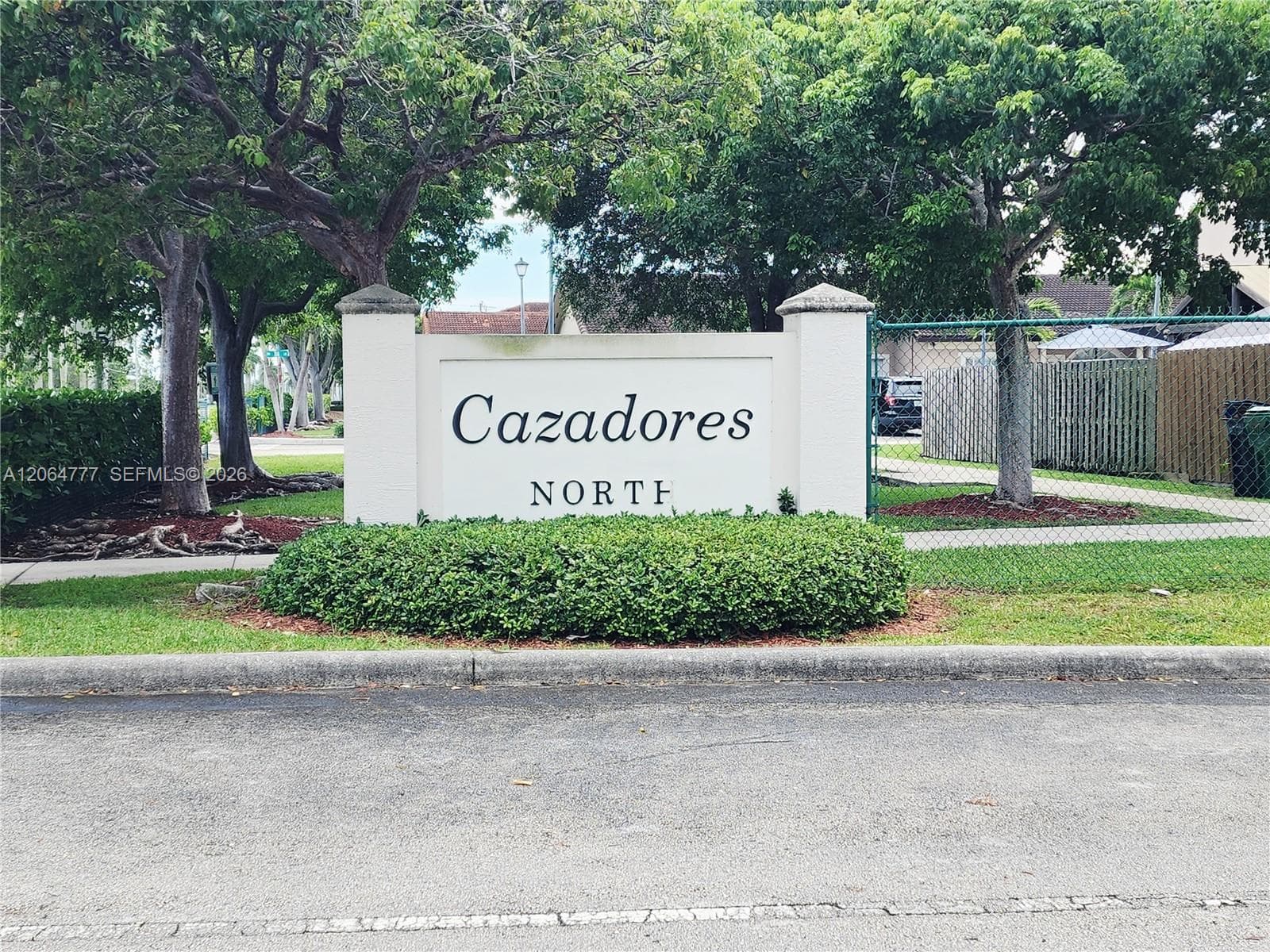 13701 SW 169th Ter, Miami FL 33177 photo 4