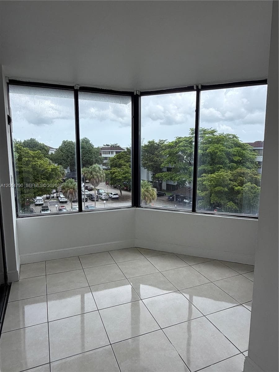 8305 SW 152nd Ave # PH1, Miami, FL 33193