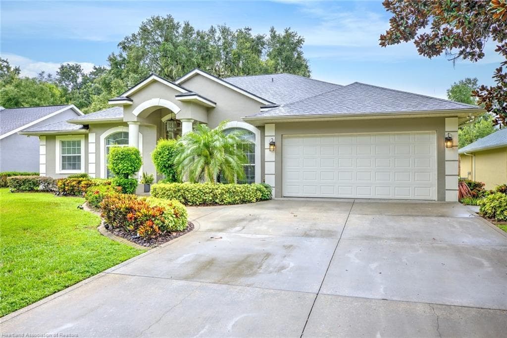 188 HUNTLEY OAKS Boulevard, Lake Placid FL 33852 photo 2