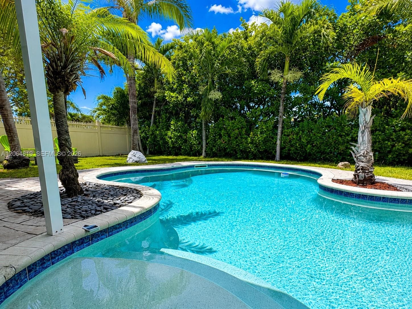 1301 NE 42nd St, Oakland Park FL 33334 photo 2