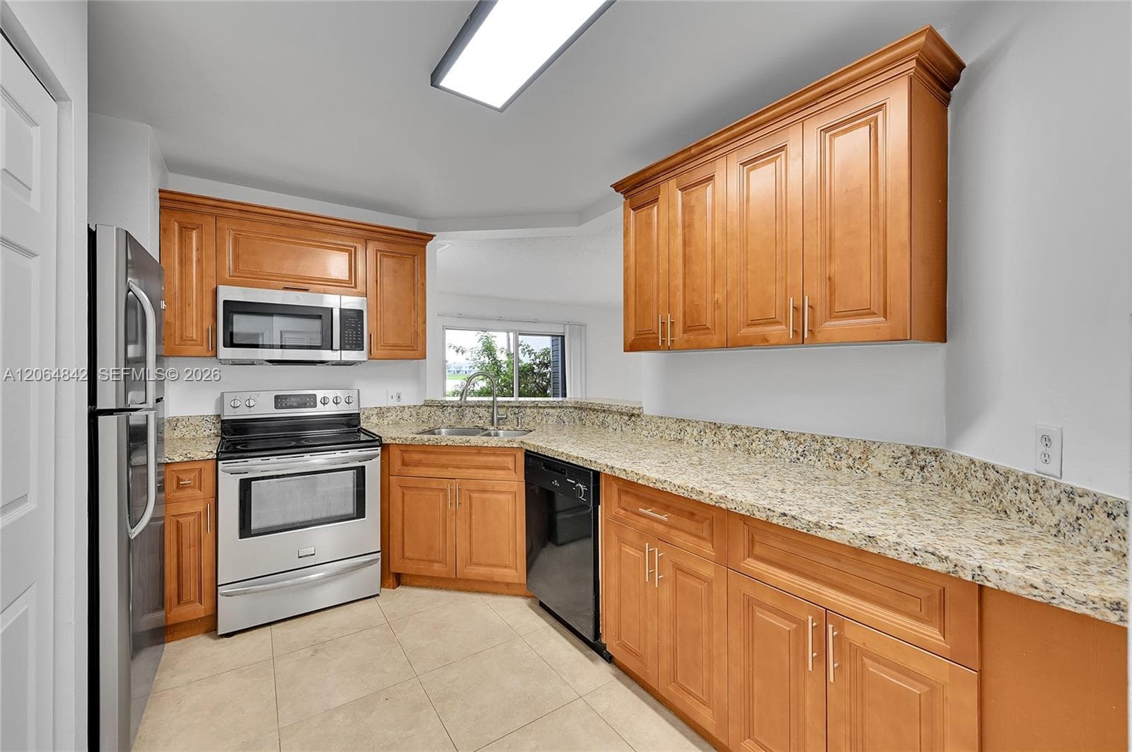 3453 NW 44th St # 107, Oakland Park FL 33309 photo 3