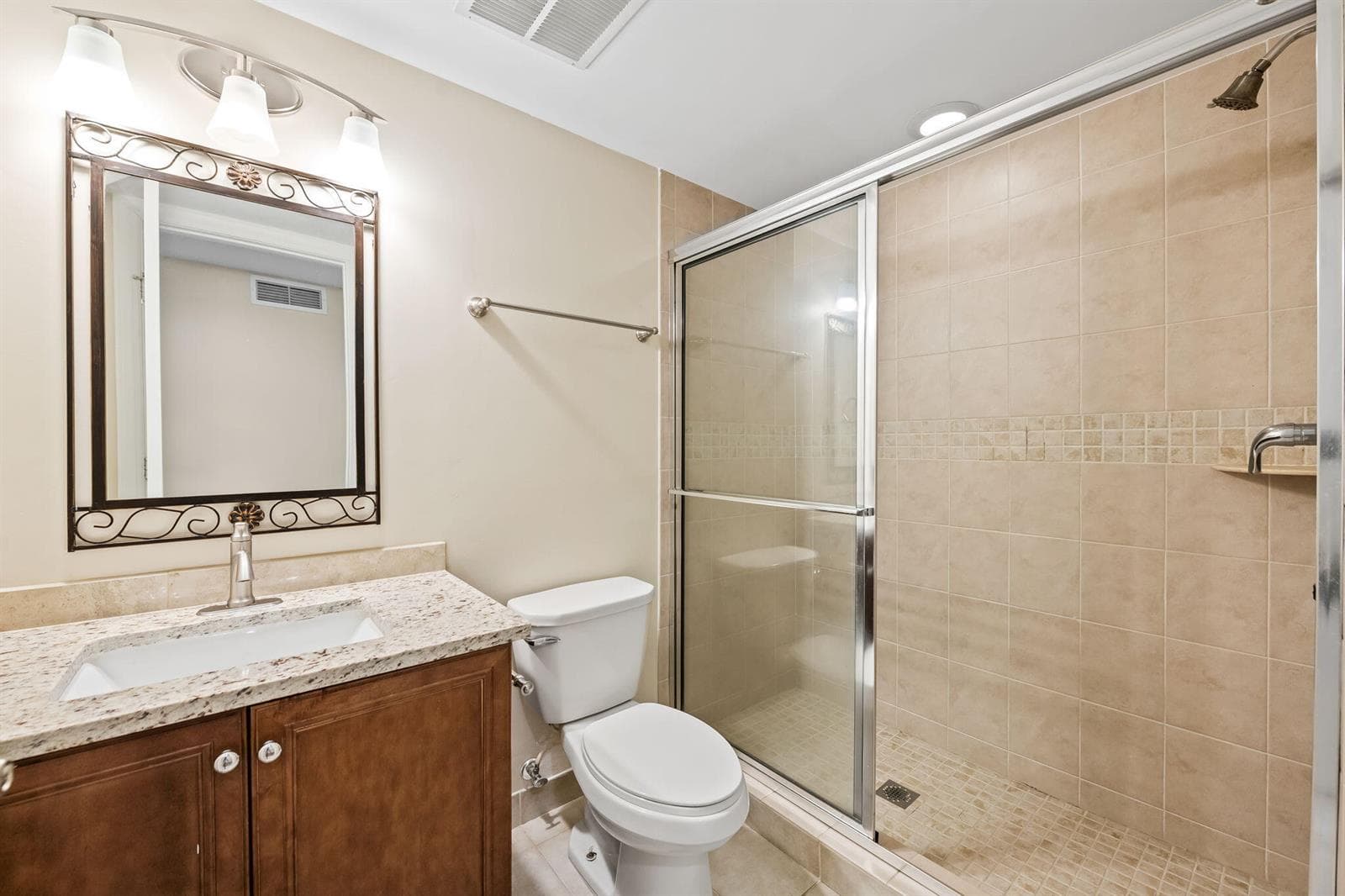 708 SE 15TH Street # 3, Fort Lauderdale FL 33316 photo 4