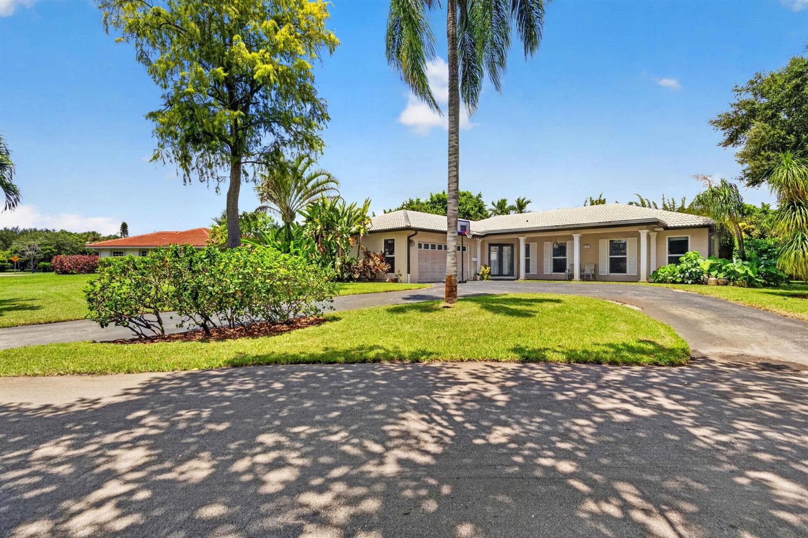 9404 NW 37TH Court, Coral Springs FL 33065