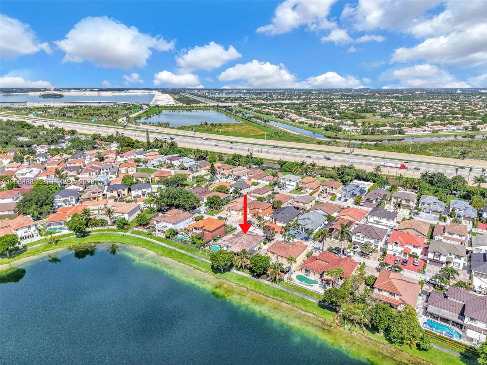 20027 NW 85th Ave, Hialeah FL 33015 photo 5
