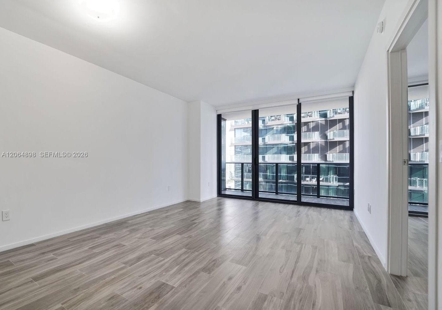 801 S Miami Ave # 1807, Miami FL 33130 photo 5