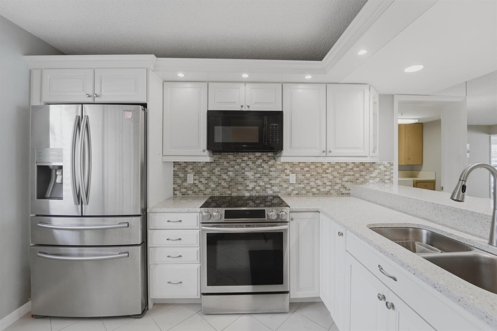 2601 MARINA ISLE Way # 204, Jupiter FL 33477 photo 3