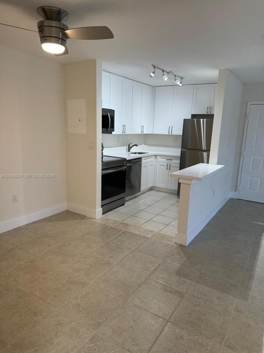 15600 SW 80th St # L-209, Miami, FL 33193 photo 5