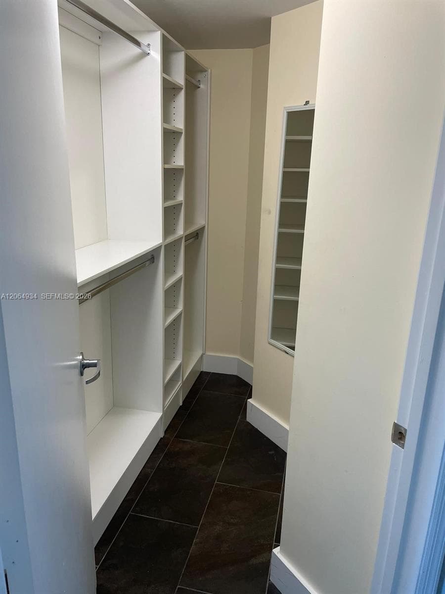 60 SW 13th St # 3426, Miami FL 33130 photo 3