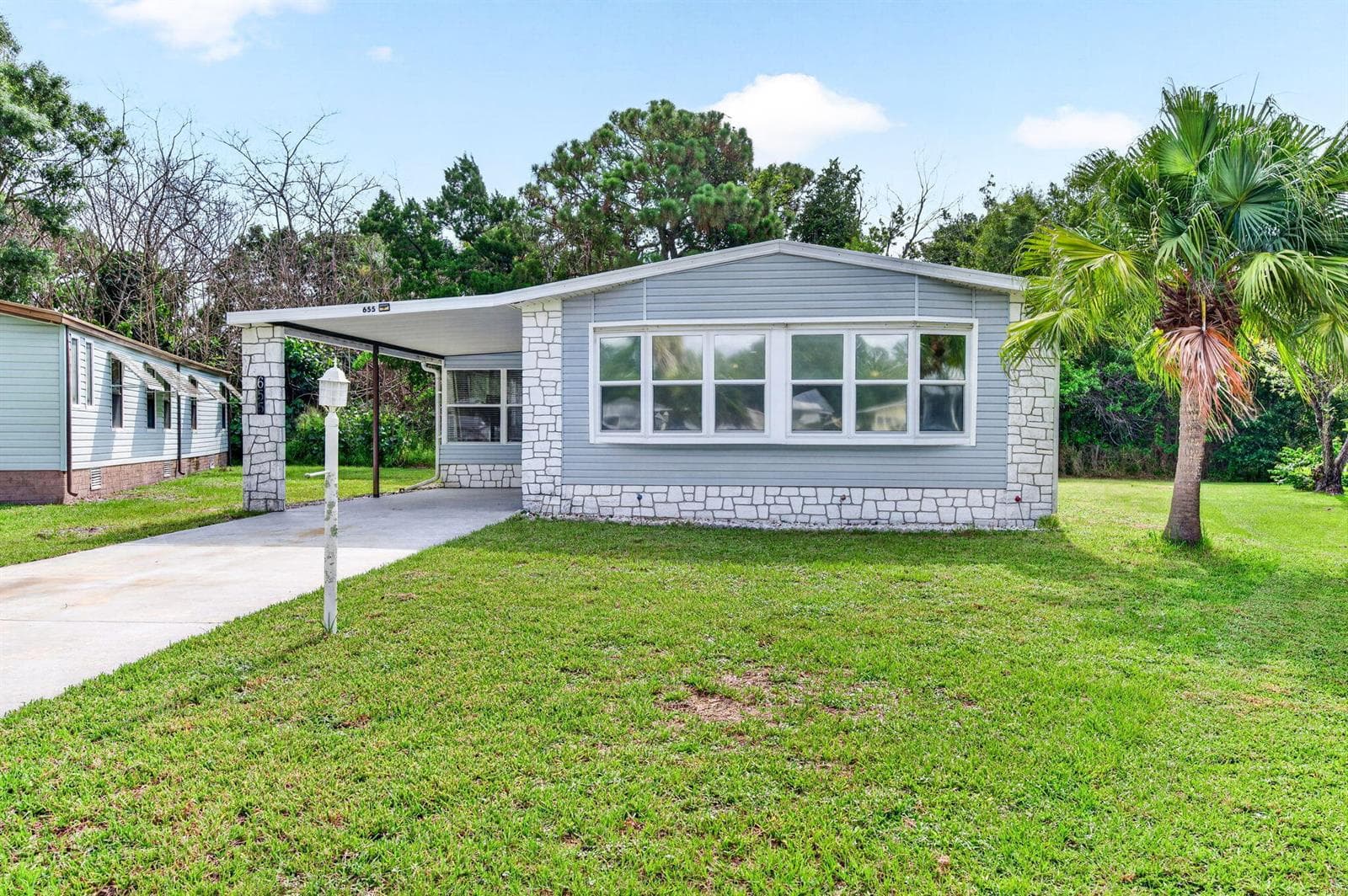 655 W Marlin Circle, FL 32976