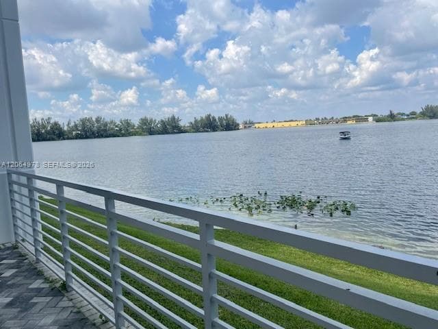 1500 NW 89CT # 216, Doral FL 33172 photo 4