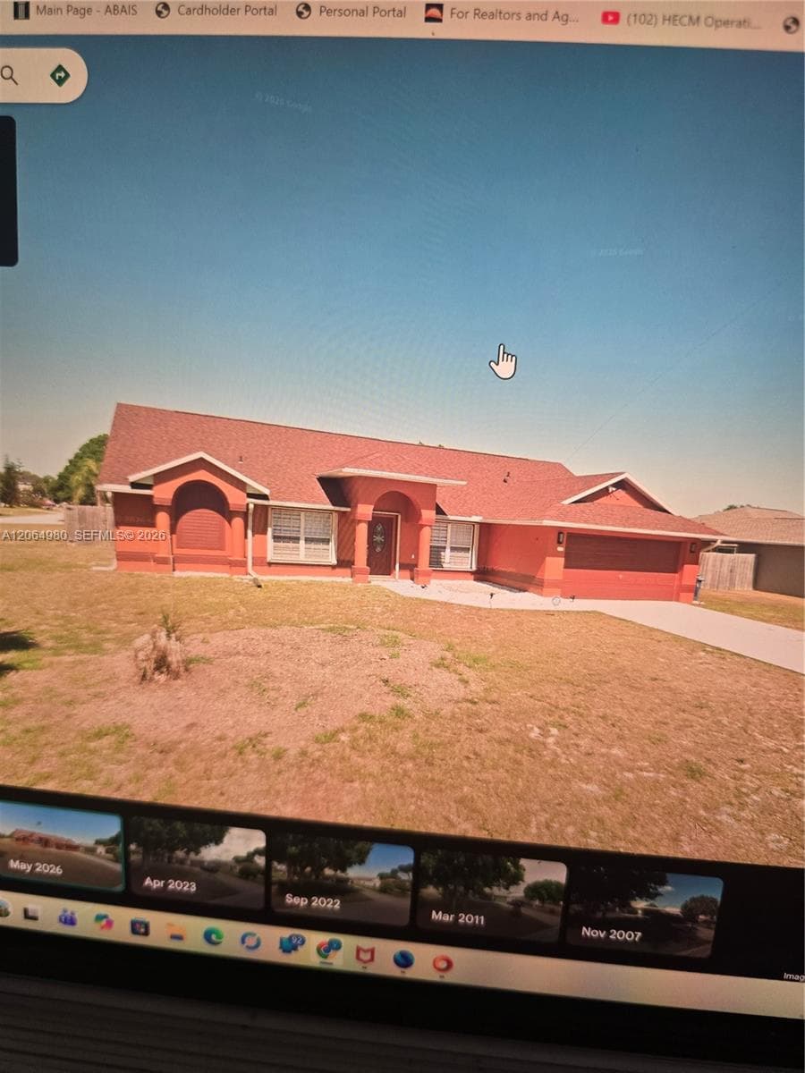 396 SE albedo Ave, Palm Bay FL 32909
