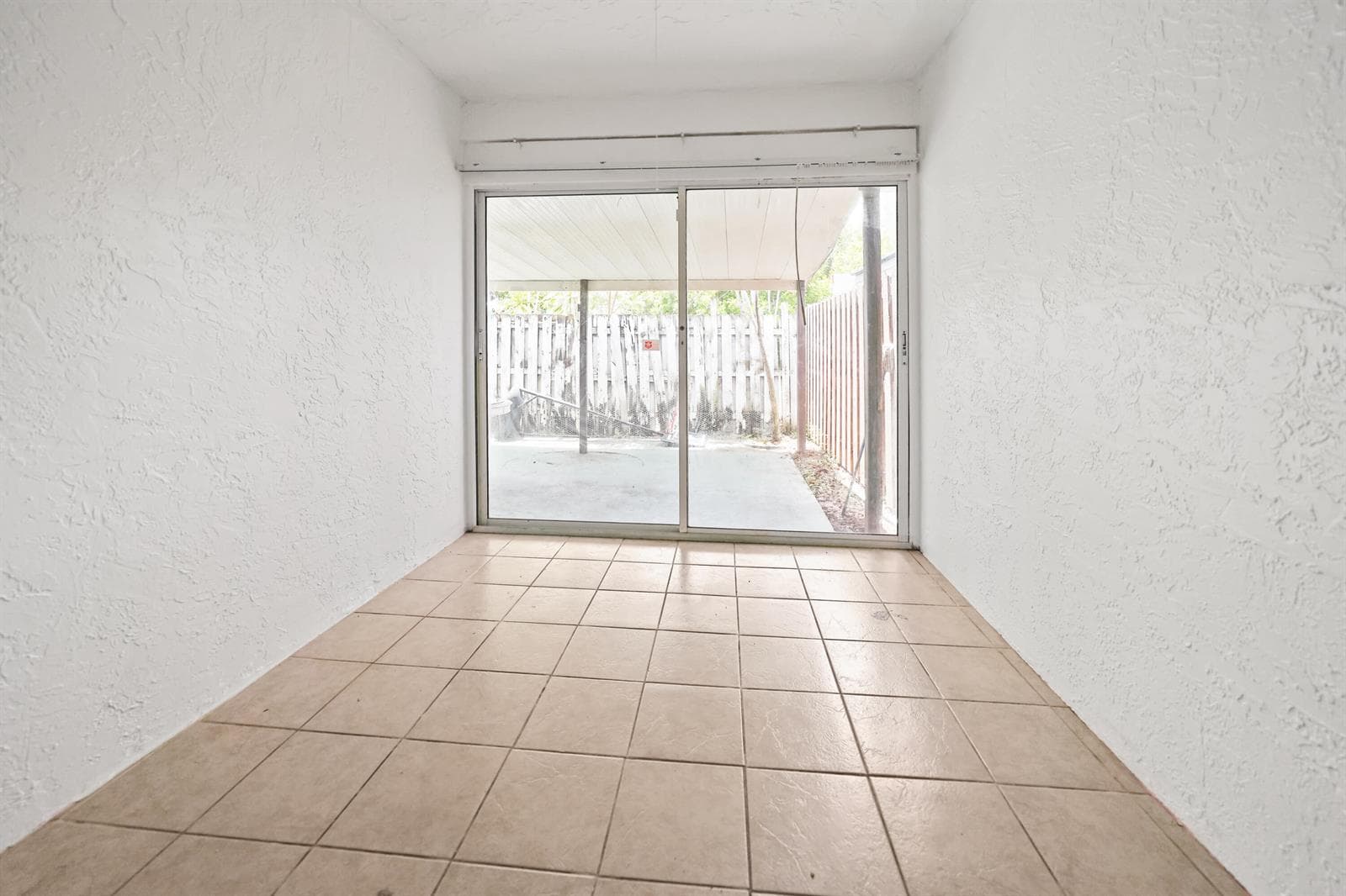 5078 Ambler Lane, Lake Worth FL 33463 photo 3