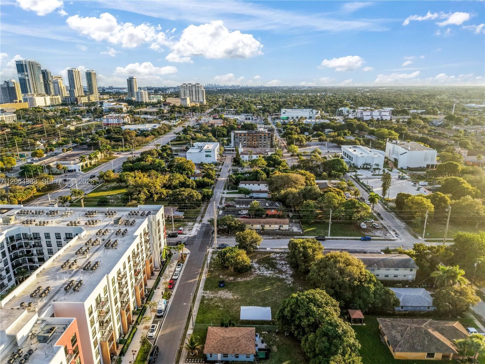 501 NW 7th Ter, Fort Lauderdale FL 33311 photo 5