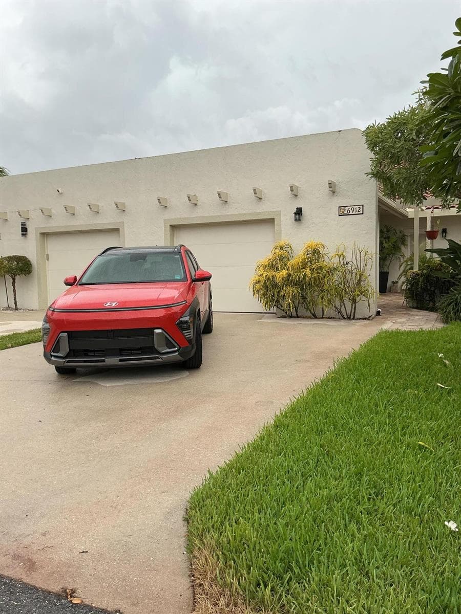6912 BARBAROSSA Street, Boca Raton FL 33433