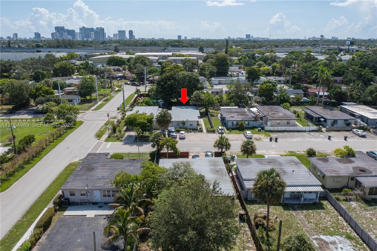 1004 SW 24th Ave, Fort Lauderdale FL 33312 photo 2