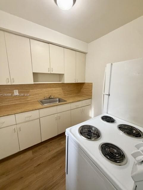 1010 E Ponce De Leon Blvd # 3, Coral Gables FL 33134 photo 3