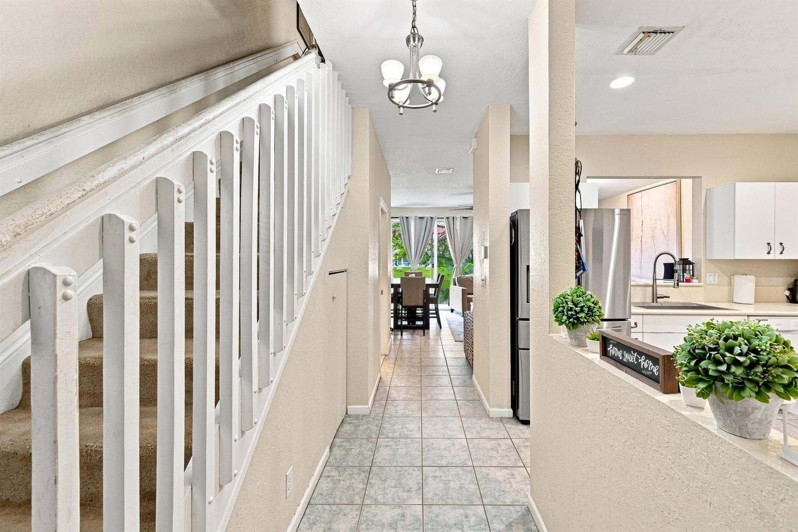 5477 NW 90th Terrace, Sunrise FL 33351 photo 3