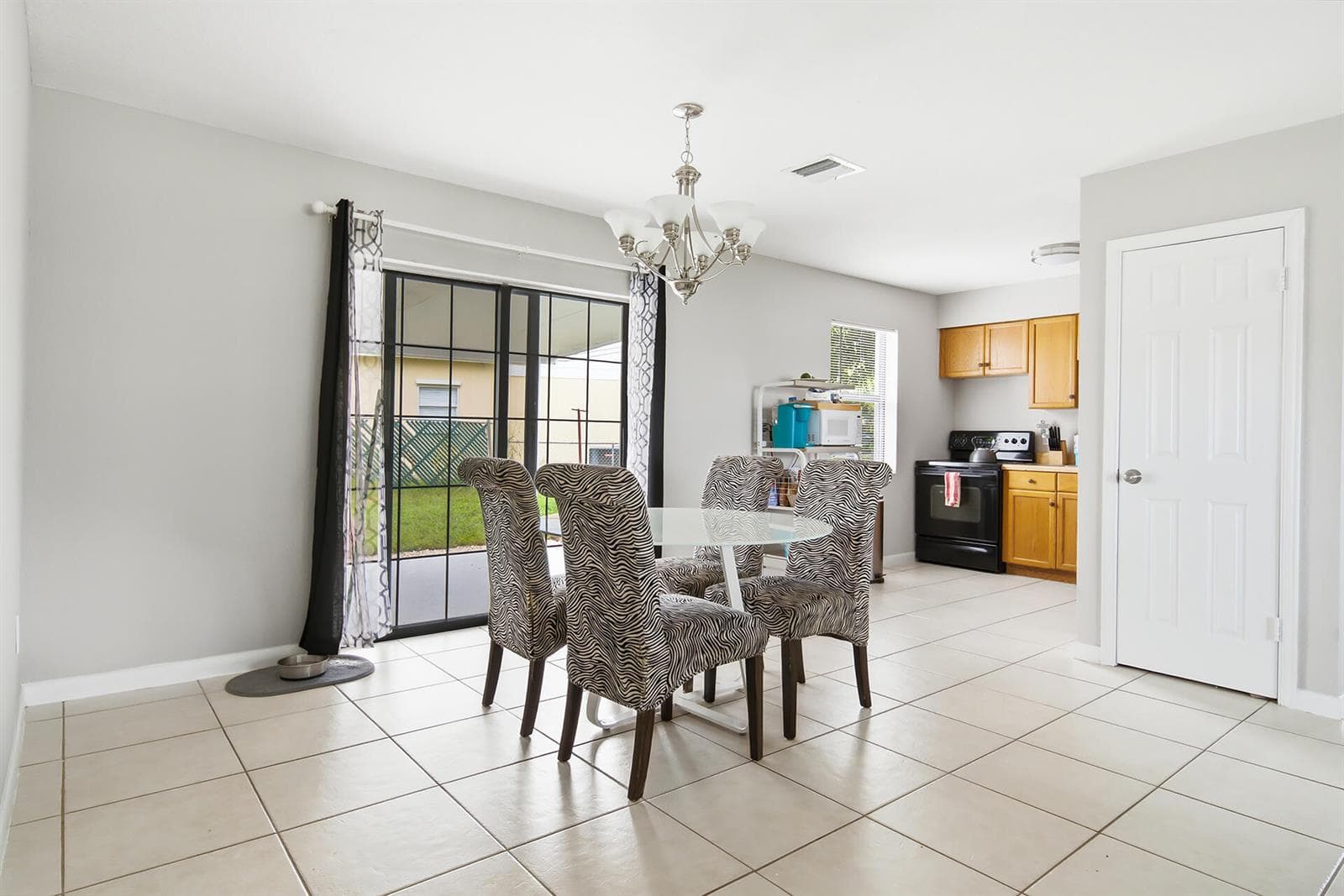 333 Elizabeth Road, Lake Worth FL 33461 photo 5