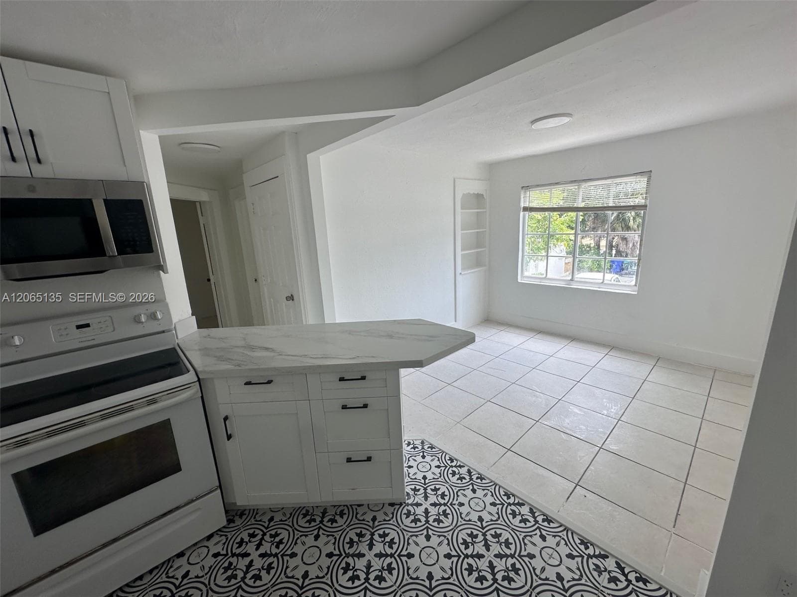 553 NE 65th St # 2, Miami, FL 33138 photo 3