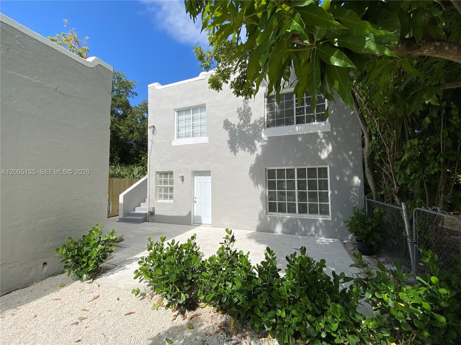 553 NE 65th St # 2, Miami, FL 33138