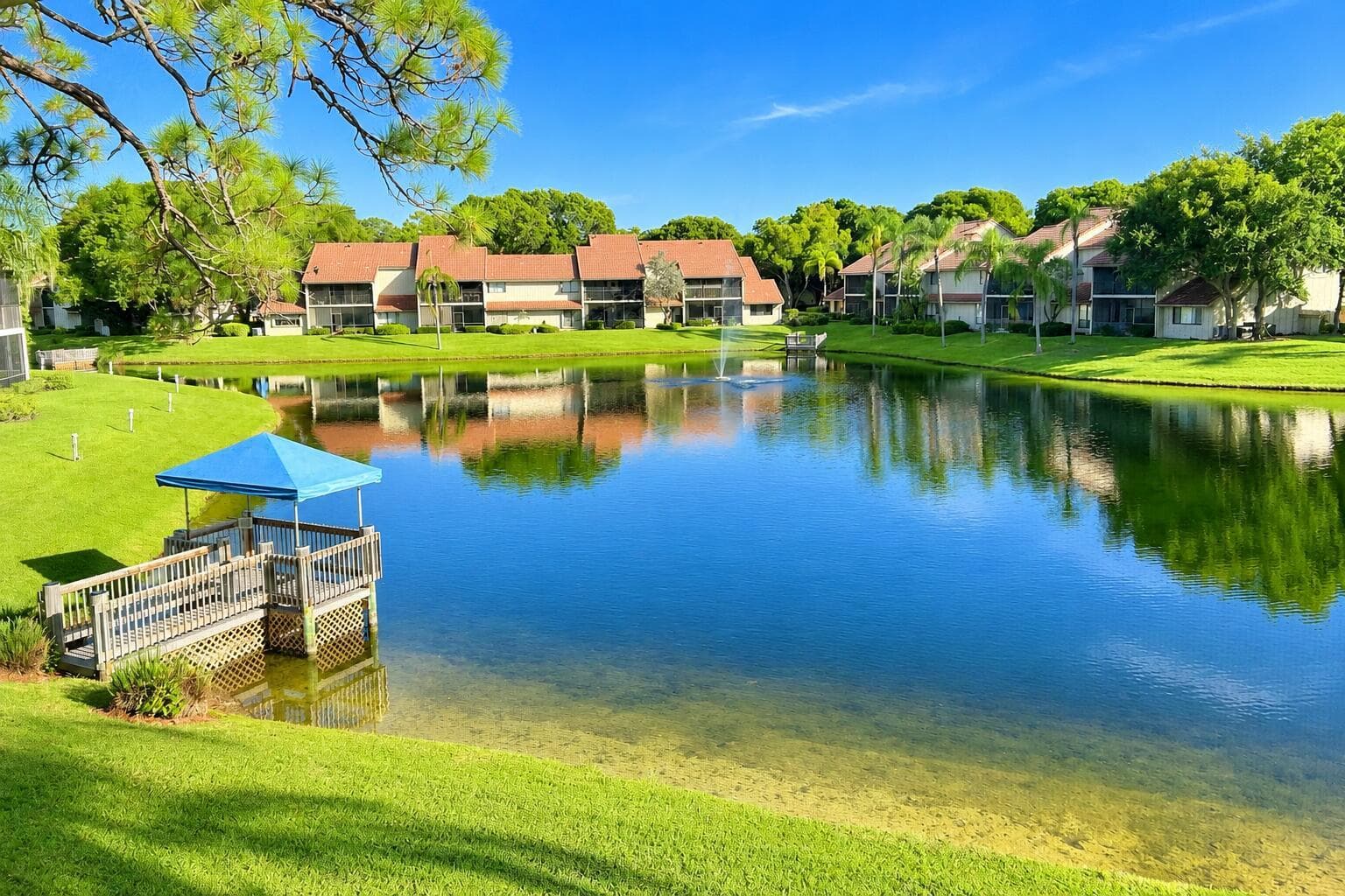 5751 Coach House Circle, Boca Raton FL 33486 photo 2