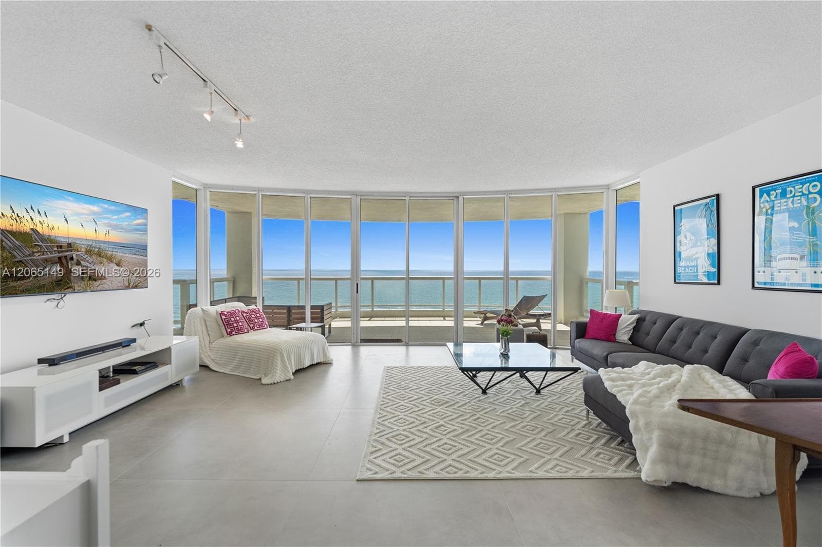 4201 Collins Ave # 1503, Miami Beach FL 33140 photo 2