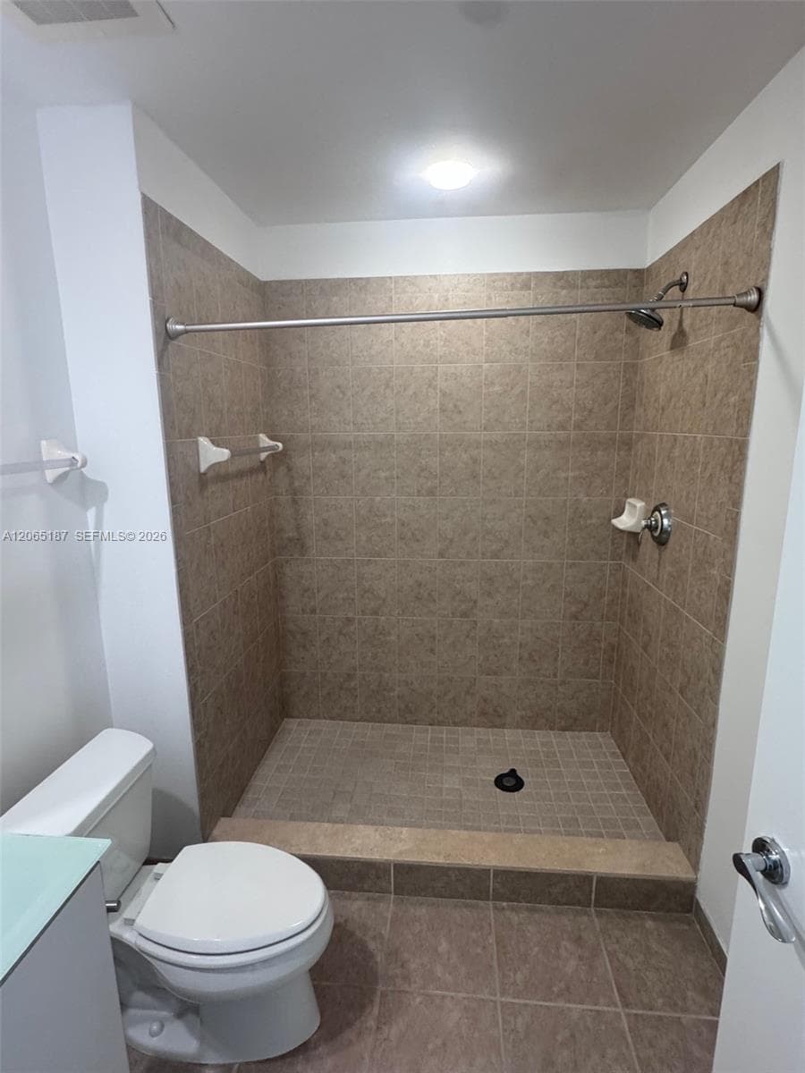 315 NE 3rd Ave # 1905, Fort Lauderdale FL 33301 photo 5