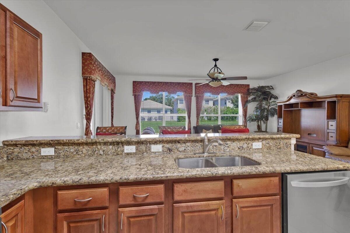 2891 SW Butterfly Lane, Palm City FL 34990 photo 5
