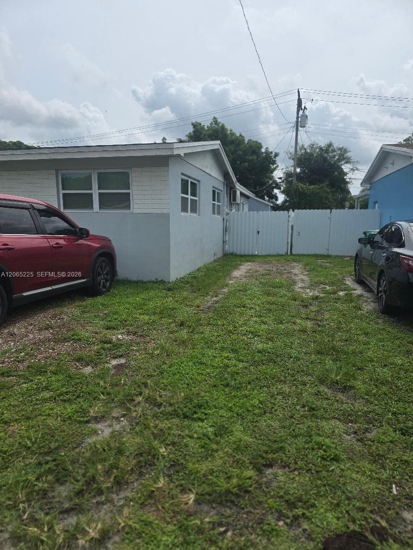 18025 NW 17th Ave, Miami Gardens FL 33056 photo 5