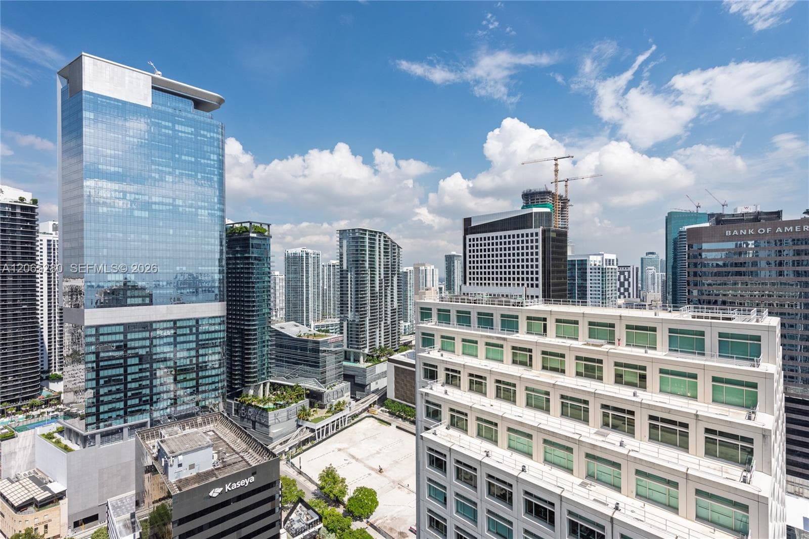 950 Brickell Bay Dr # 3904, Miami FL 33131 photo 5