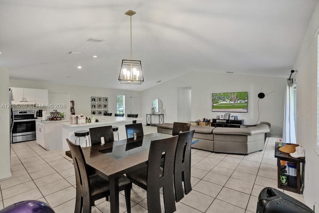 19622 SW 87th Ct, Cutler Bay FL 33157 photo 3