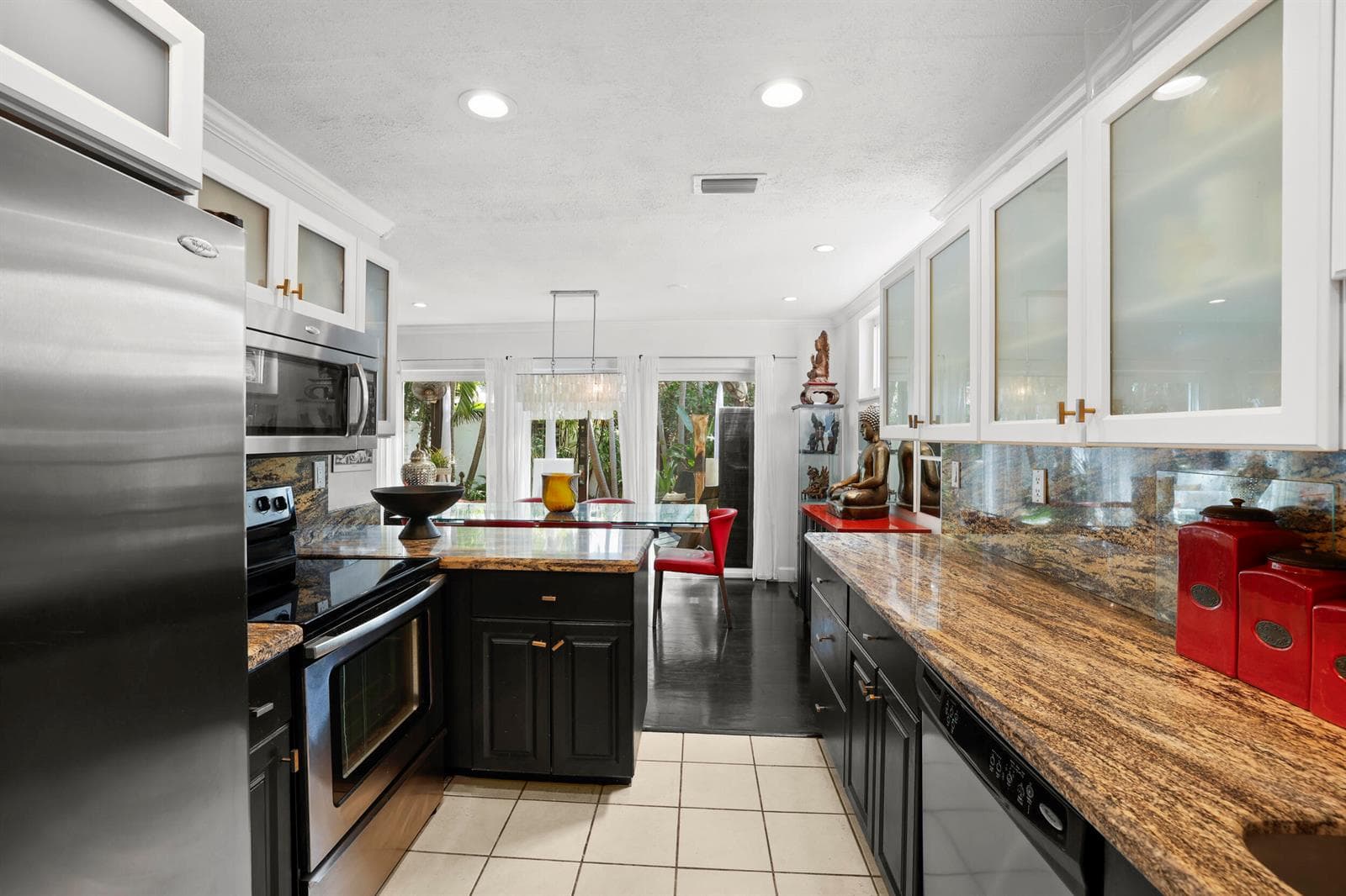 7 Middlesex Drive, Wilton Manors FL 33305 photo 3