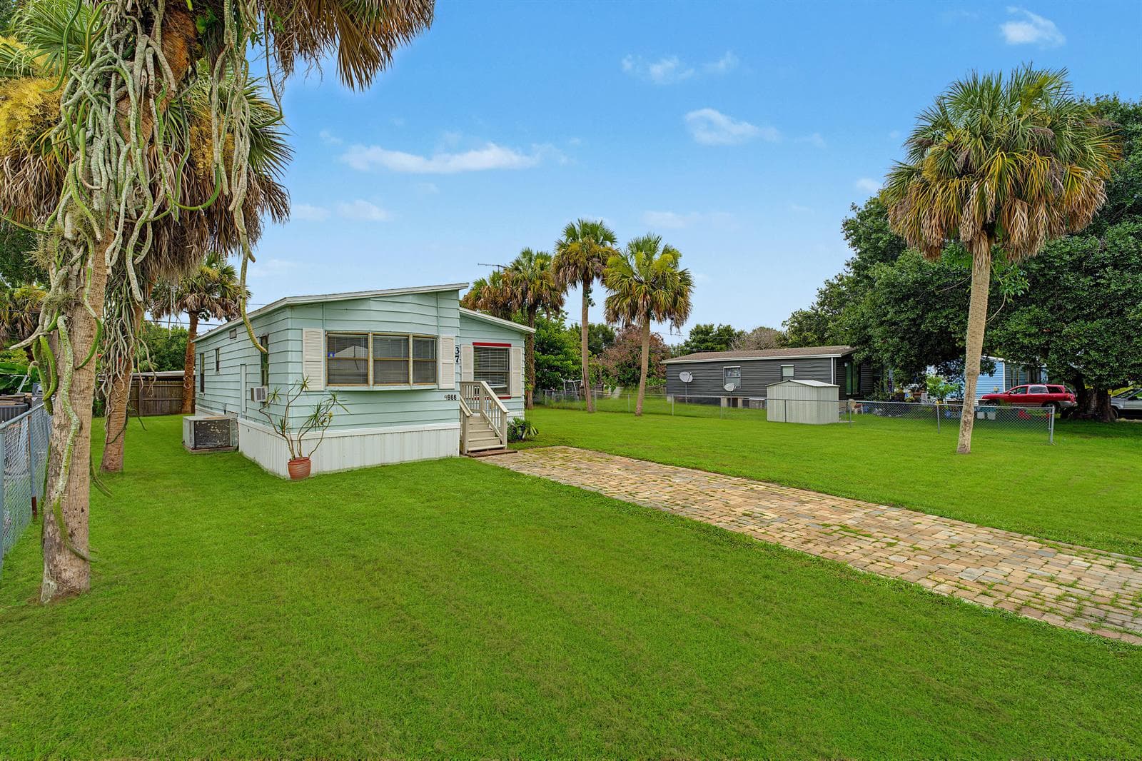 4966 Deanna Lane, Fort Pierce FL 34946 photo 2