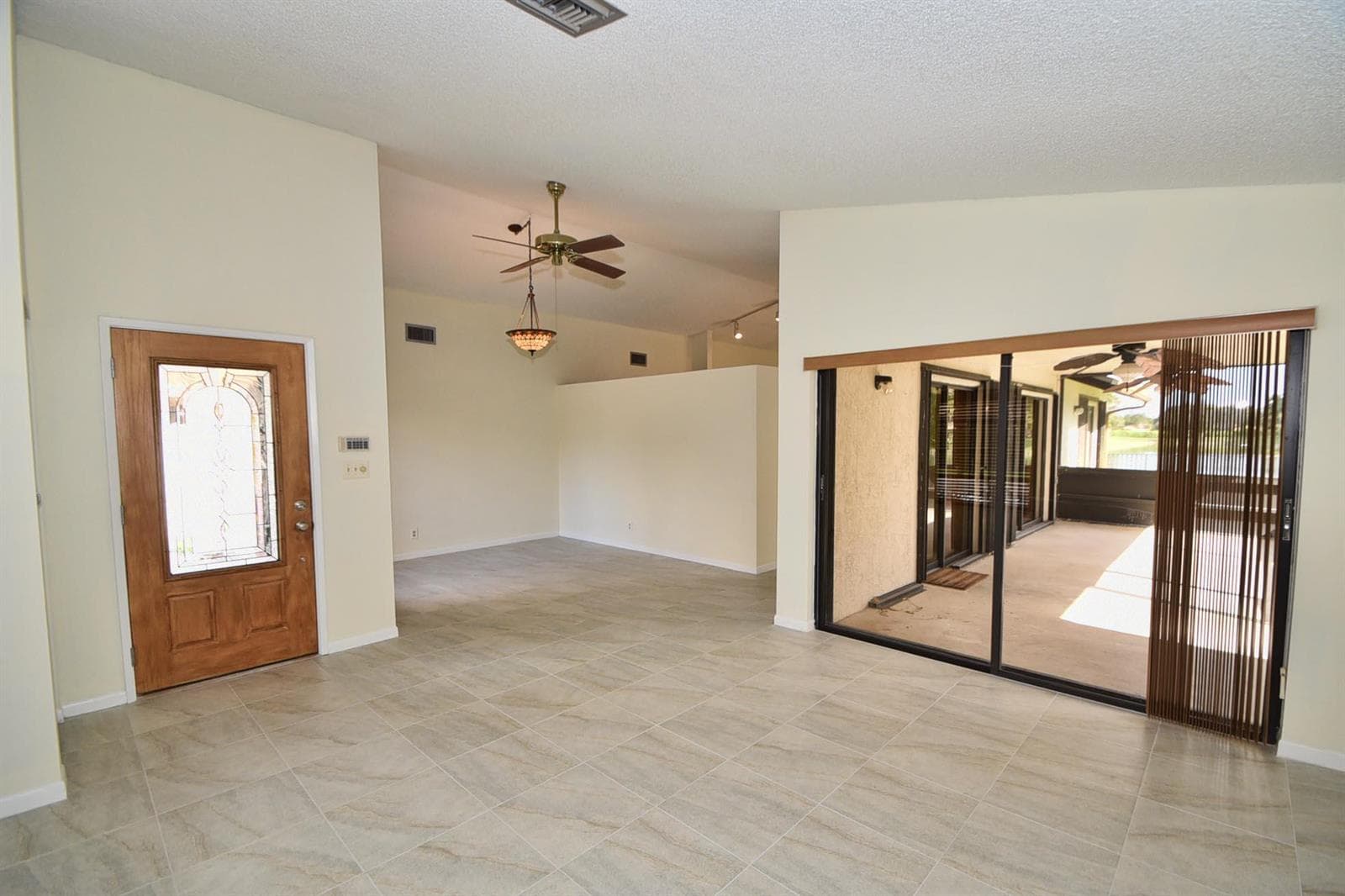 21518 SUMMERTRACE Circle, Boca Raton FL 33428 photo 5