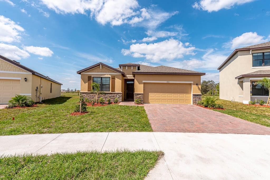 1863 FARMHOUSE Road SE, Palm Bay FL 32909 photo 4