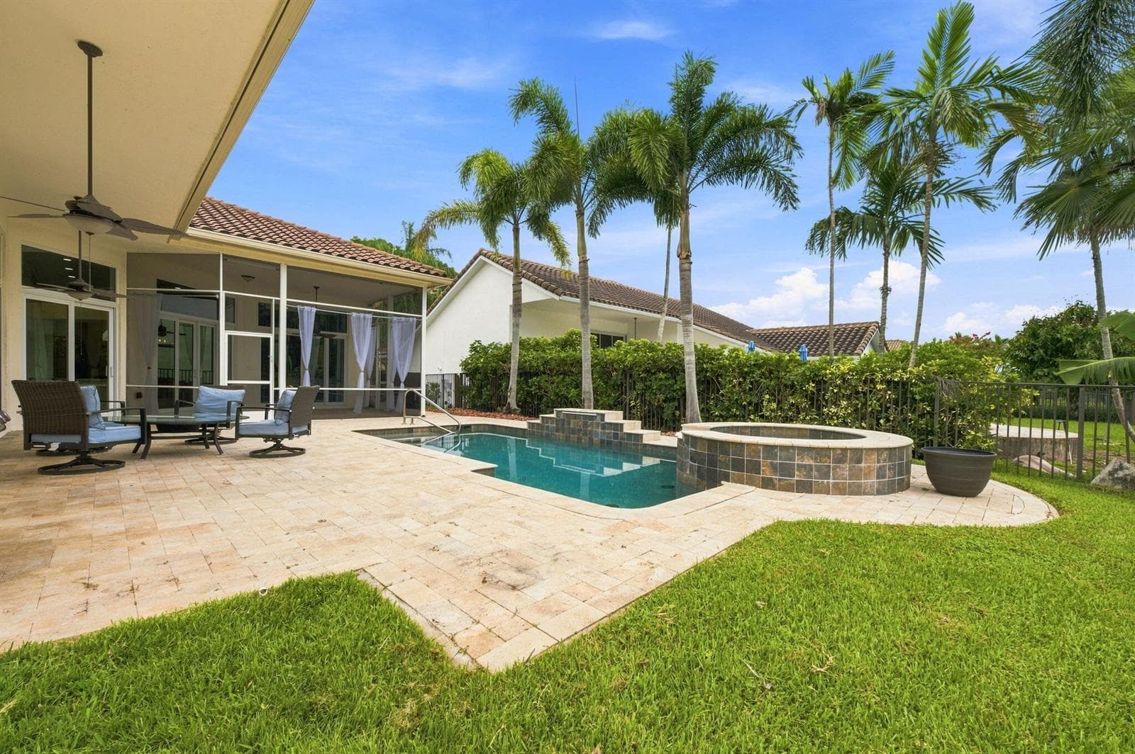 845 Bayside Lane, Weston FL 33326 photo 3