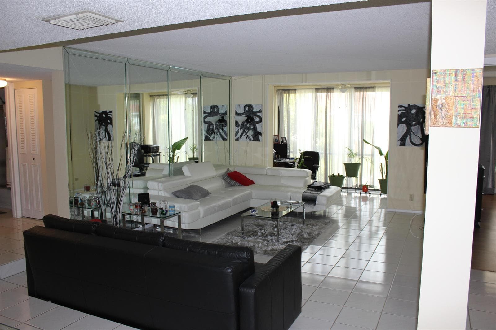 3660 INVERRARY Drive # 3V, Lauderhill FL 33319 photo 2