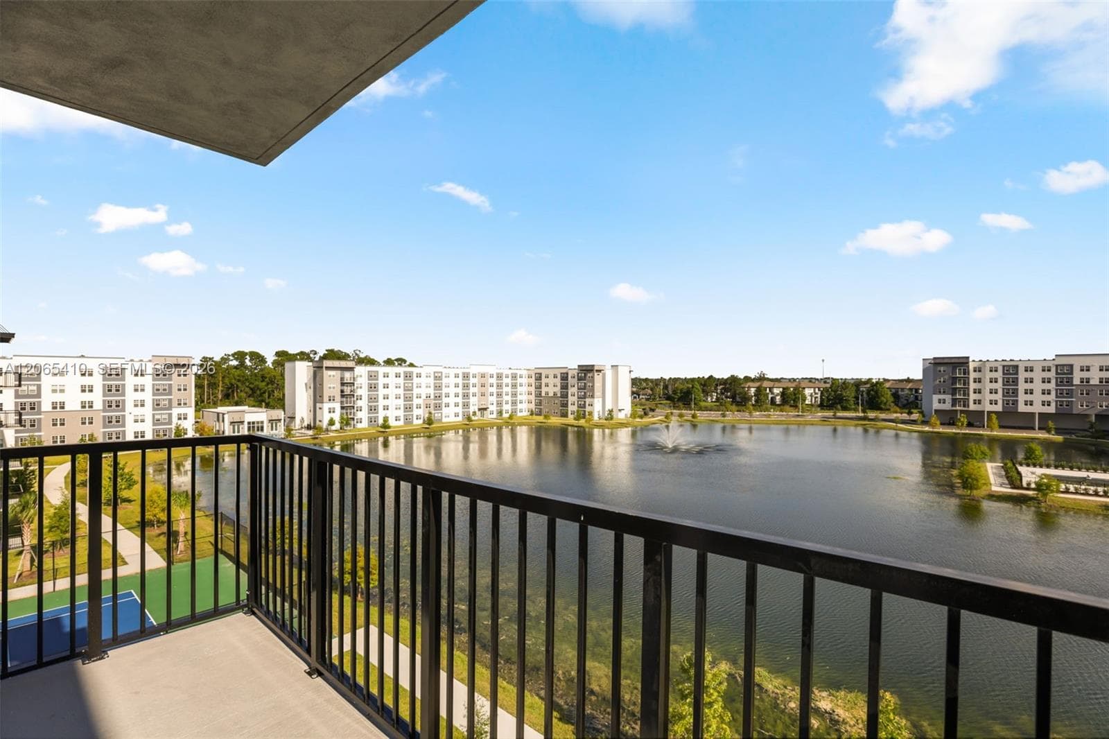 5563 Millenia Park Blvd # 401, Orlando FL 32839 photo 5