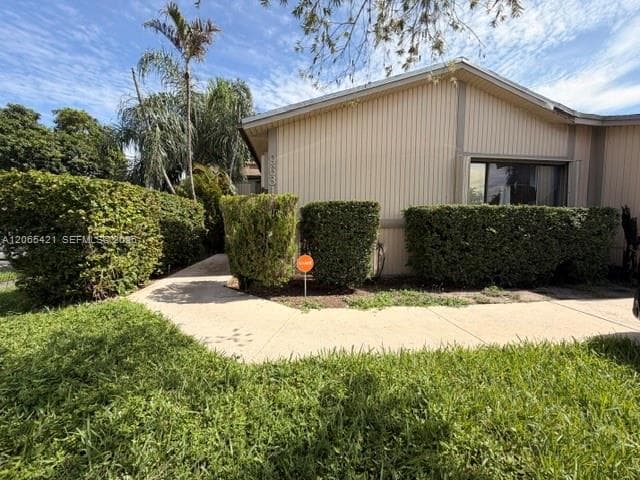 9631 W Elm Ln, Miramar FL 33025