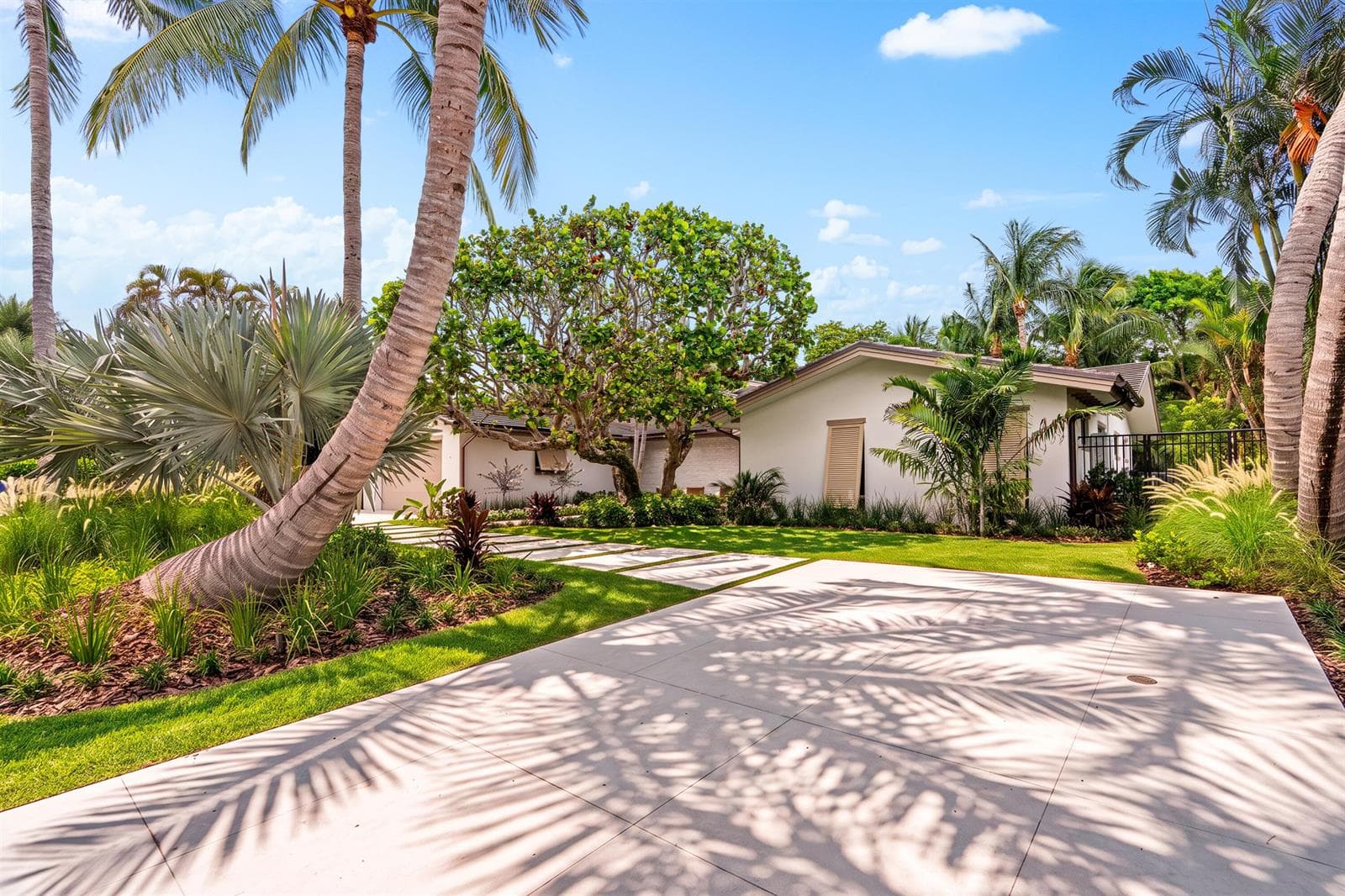 1125 Harbor Drive, Delray Beach FL 33483 photo 5