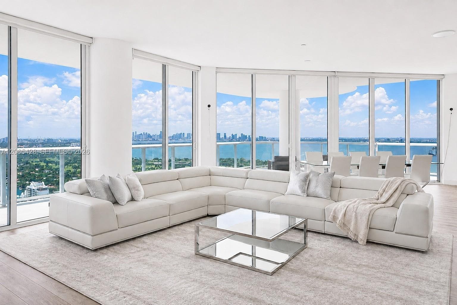 6365 Collins Ave # TS-07, Miami Beach FL 33141