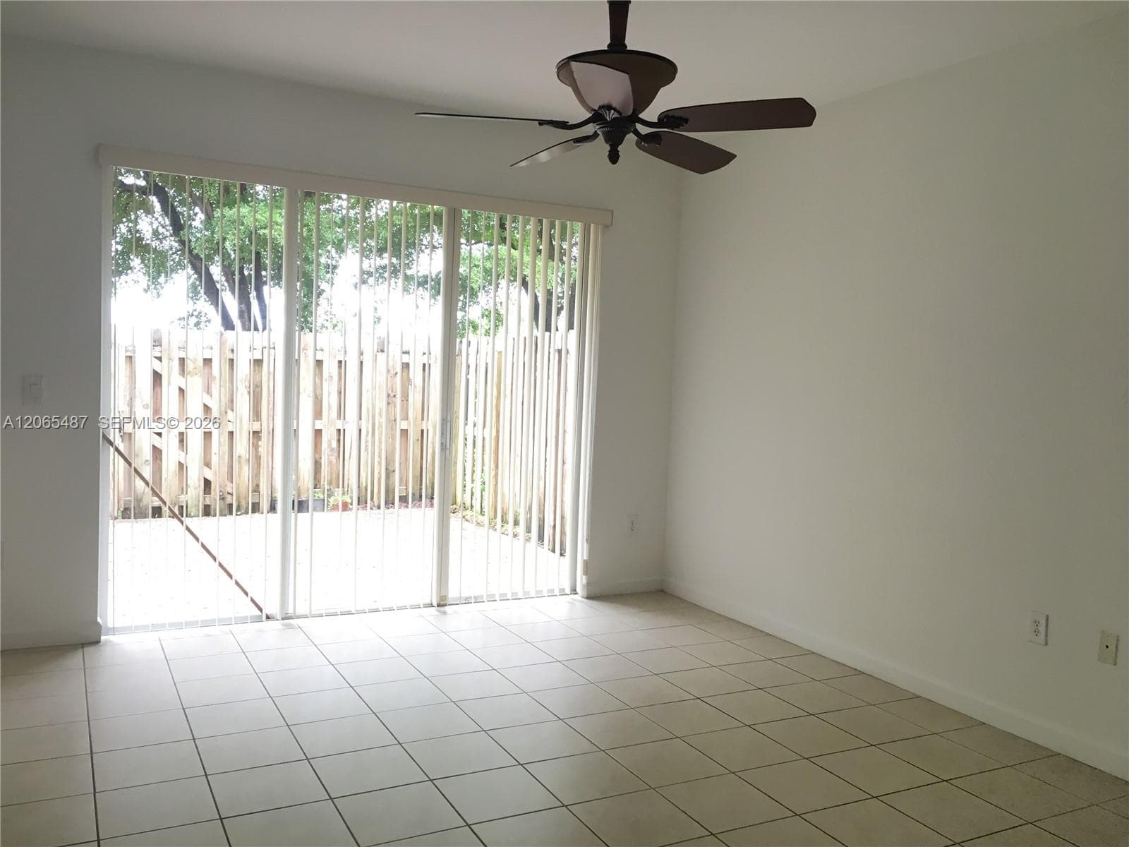 13211 SW 127th Ct, Miami FL 33186 photo 2