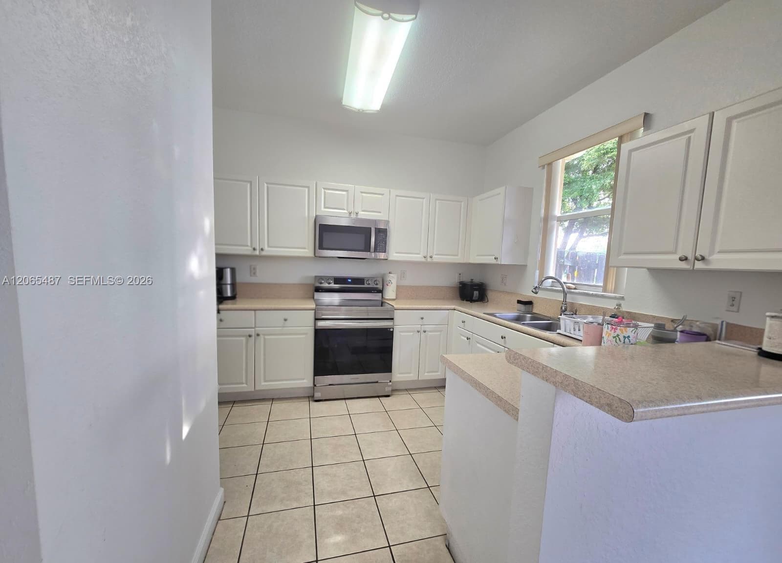13211 SW 127th Ct, Miami FL 33186 photo 3
