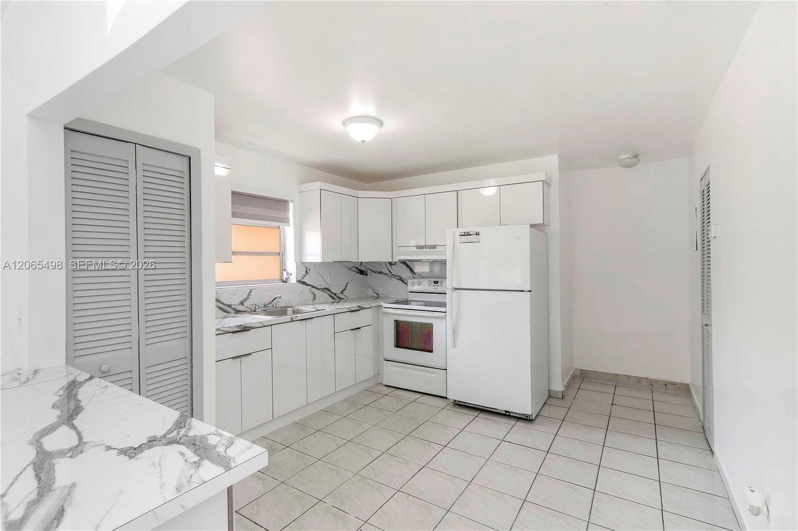 642 E 2nd Ave # A, Hialeah FL 33010 photo 2